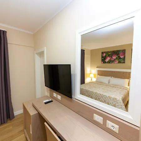 F&m Hotel